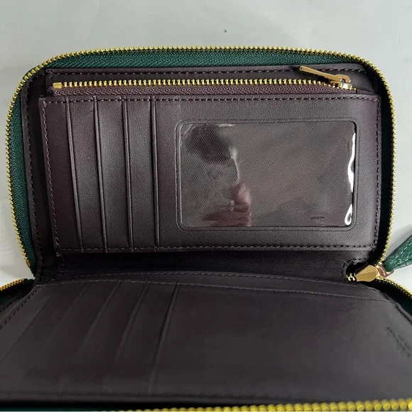 Coach Women’s Pebbled Leather Long Zip Around Wallet Emerald Green Maroon Int. - Picture 6 of 9